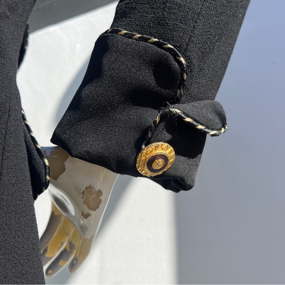 80’s Gold Statement Button Black Blazer - Picture 11 of 15